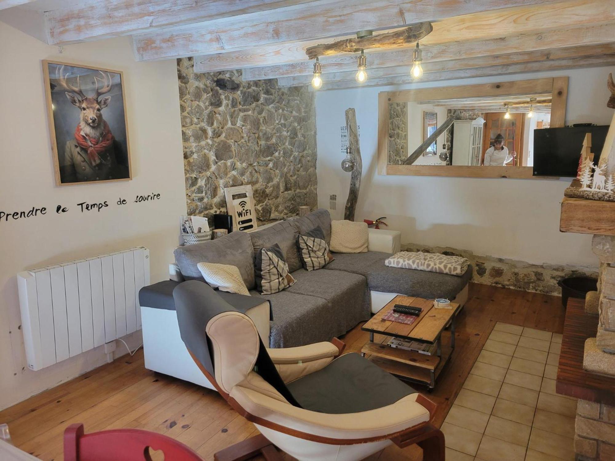 Paisible Maison Dans Les Pyrenees Fontpédrouse Exterior foto